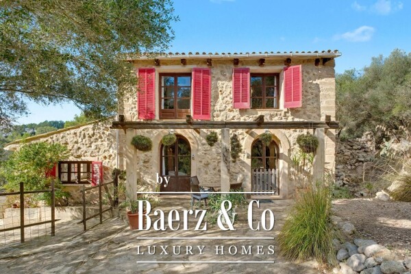 photo 1 Rustic finca with character and open views, in the surroundings of S’Arracó