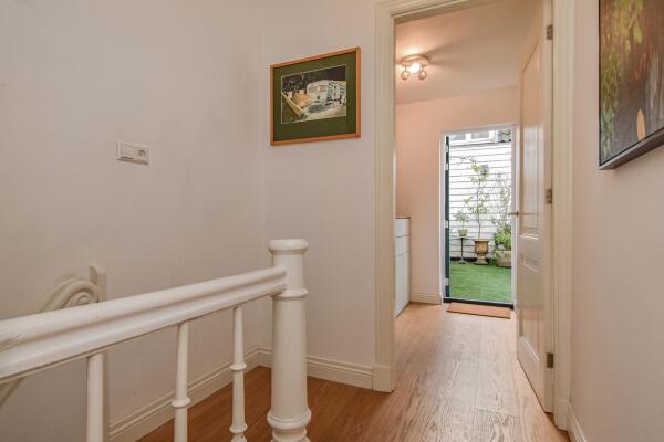 photo 42 Oosteinde 191