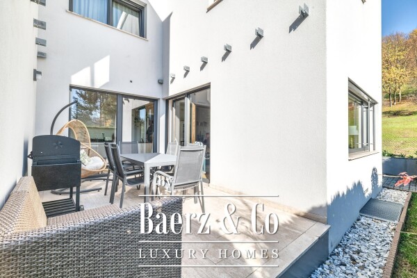 photo 19 Zagreb, Mlinovi modern three, story apartment