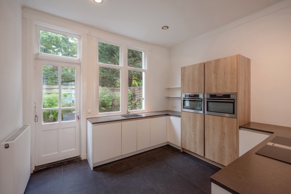 photo 23 Van Dorpstraat 4