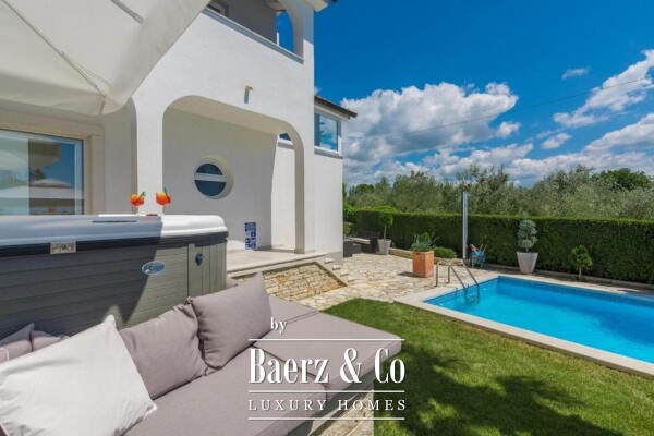 photo 29 Istria, surroundings of St. Lovrec, house with 6 bedrooms 380m2 with swimming pool, gym and sauna