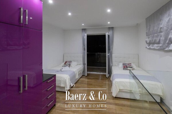 photo 15 Rogoznica, house with a swimming pool and a sea view, 352 m²