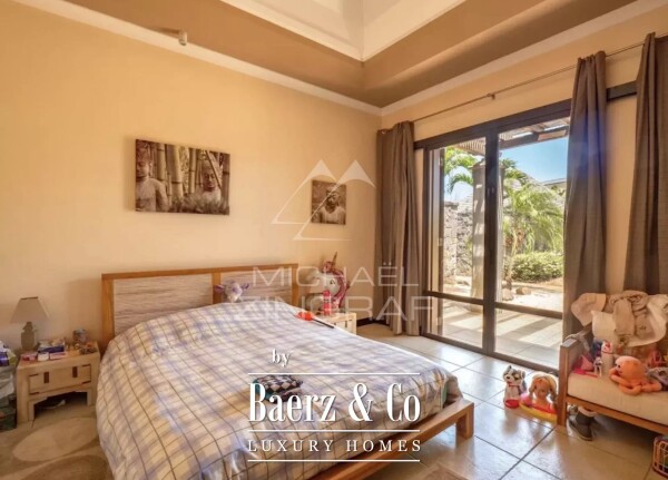 photo 21 Prestigious Villa on the West Coast