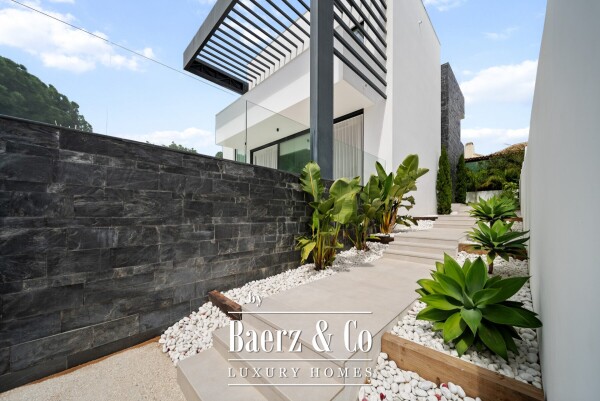 photo 44 Villa - Marbella East - Ref: 8693