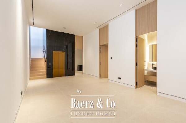 photo 29 Villa - Nueva Andalucia - Marbella - Ref: 8694