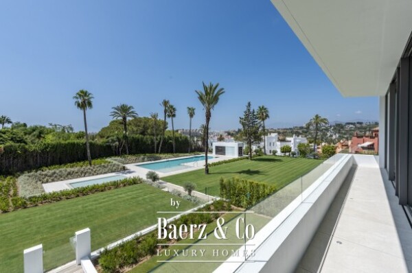 photo 34 Villa - Nueva Andalucia - Marbella - Ref: 8694