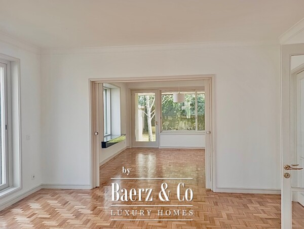 photo 5 Villa with garden