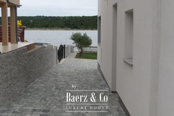 photo 22 Kruševo, Crna Punta, beautiful house first row to the sea with three residential units