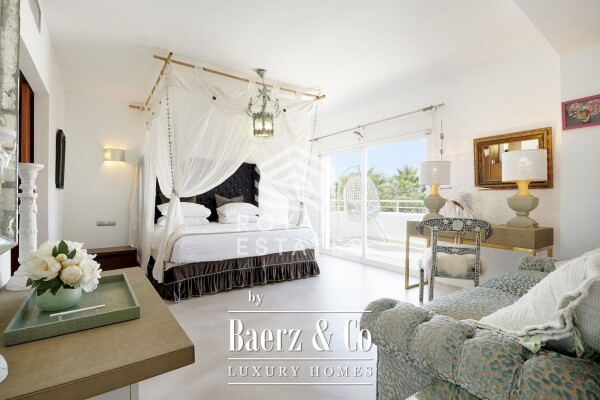 photo 17 Beautiful luxury home in Santa Eul\u00e0ria des Riu