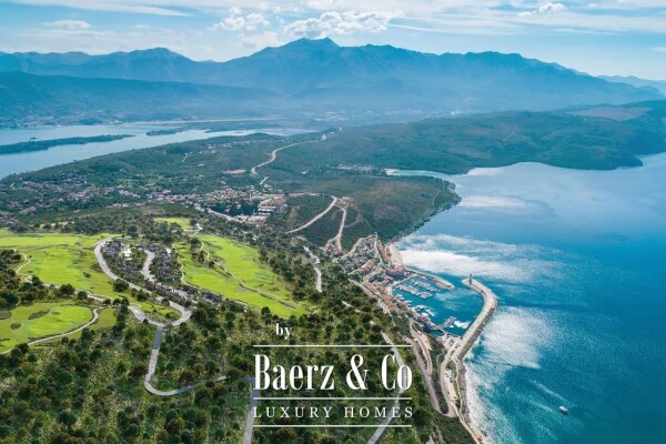 photo 3 Beautiful Golf Villa with a Panoramic Sea View in Montenegro