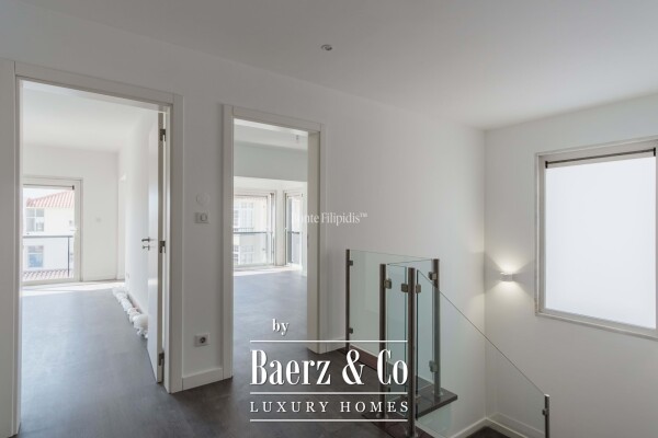 photo 17 Beautiful luxury home in São Domingos de Rana, Tires