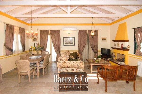 photo 12 2353877 - Detached house For sale, Lefkada, 210 sq.m., €750.000