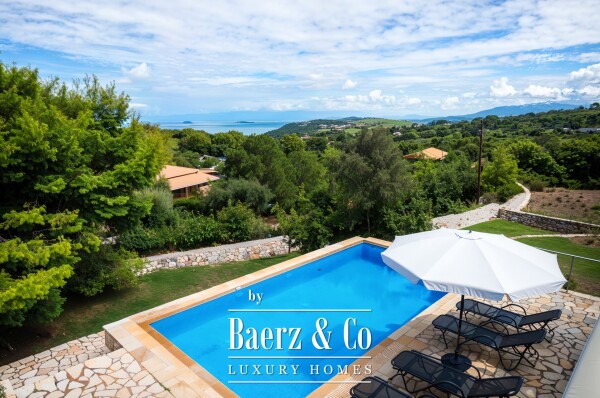 photo 8 2353809 - Maisonette For sale, Lefkada, 218 sq.m., €990.000