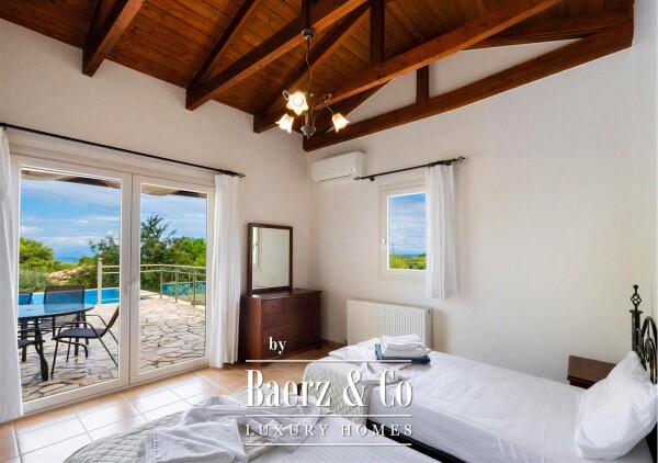 photo 13 2353809 - Maisonette For sale, Lefkada, 218 sq.m., €990.000