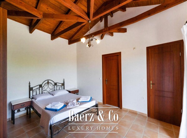 photo 16 2353809 - Maisonette For sale, Lefkada, 218 sq.m., €990.000