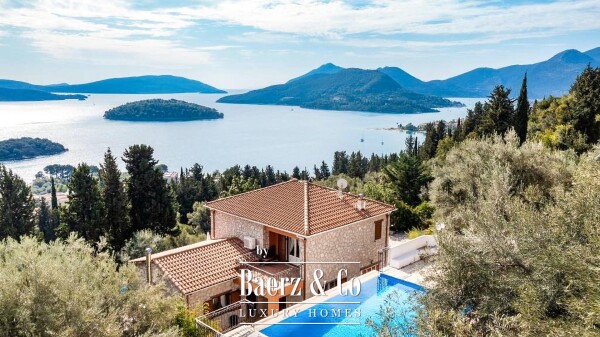 photo 1 2353723 - Villa For sale, Lefkada, 404 sq.m., €2.300.000