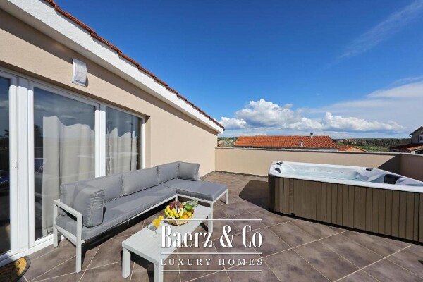 photo 7 Zadar, Privlaka, beautiful villa with great potential