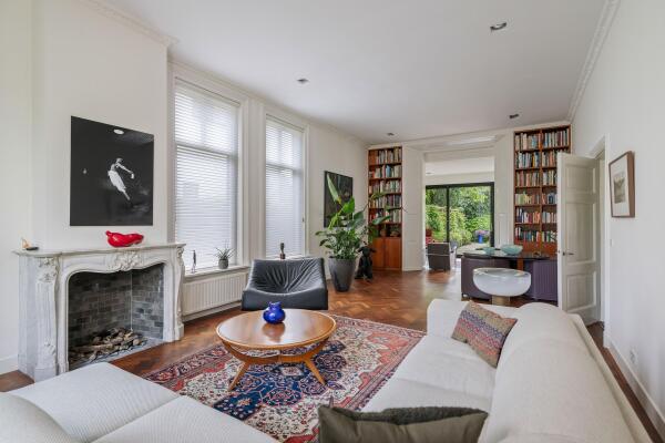 photo 6 Worp 83