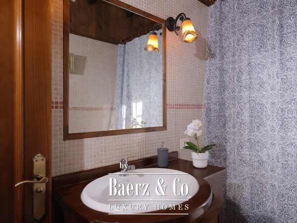 photo 19 Exclusive country house with indoor swimming pool in La Esperanza