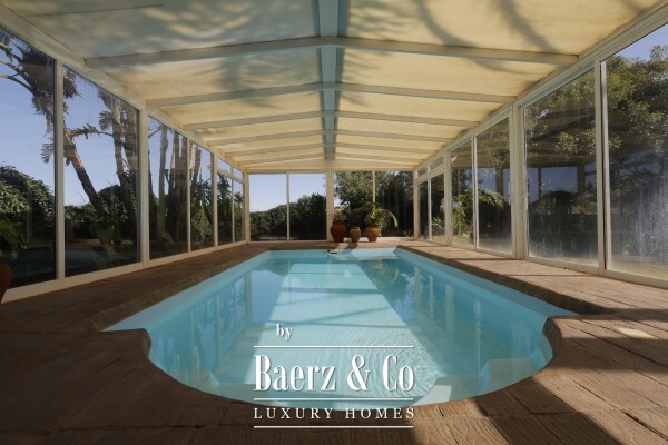 photo 1 Exclusive country house with indoor swimming pool in La Esperanza