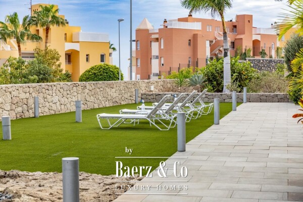 photo 33 Luxury penthouse duplex in La Caleta, Tenerife