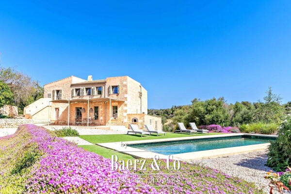 photo 2 Beautiful luxury home in Manacor, Manacor